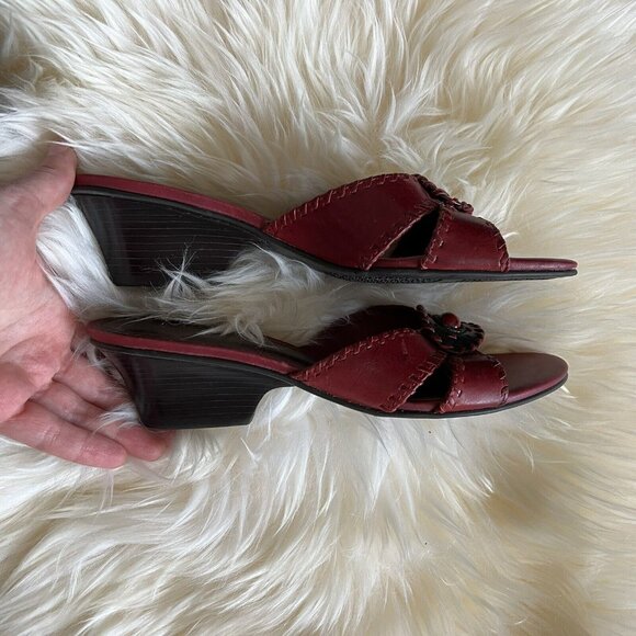 Ladies Naturalizer Dumas Red Leather Sandals Shoes Size 7.5M New Womens Heels - Picture 4 of 9